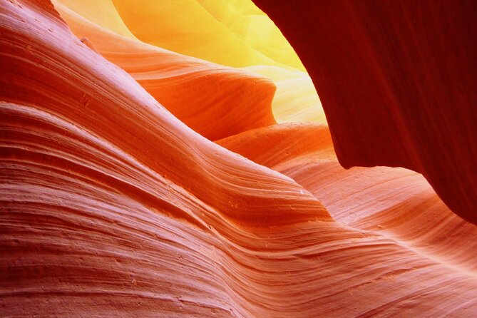 Antelope Canyon X and Horseshoe Bend Tour from Sedona & Flagstaff - Cameron Trading Post: quick shopping with a purpose