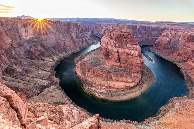 Antelope Canyon X and Horseshoe Bend Tour from Sedona & Flagstaff - Group size and van comfort: what a max of 14 changes
