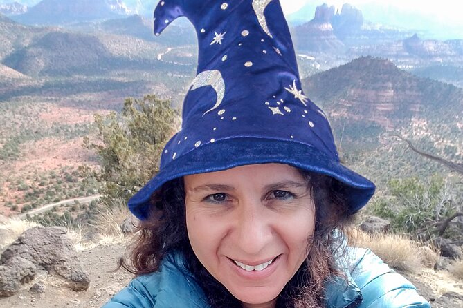 Creative Soul Scavenger Hunt of Sedona - Stop 2: Exploring Sedona while the game stays interactive
