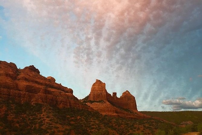 Explore Sedona's Vortexes: 2.5 Hour Jeep Tour of Mysticism - The required hike: about a mile on uneven ground