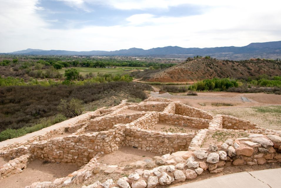 From Sedona: Jerome and Tuzigoot National Monument Day Trip - Tuzigoot National Monument: Sinagua ruins you can walk through
