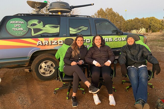 PERSONAL Sedona UFO Tour (MINIMUM 3 adults) - UFO watching starts just after sunset in Sedona