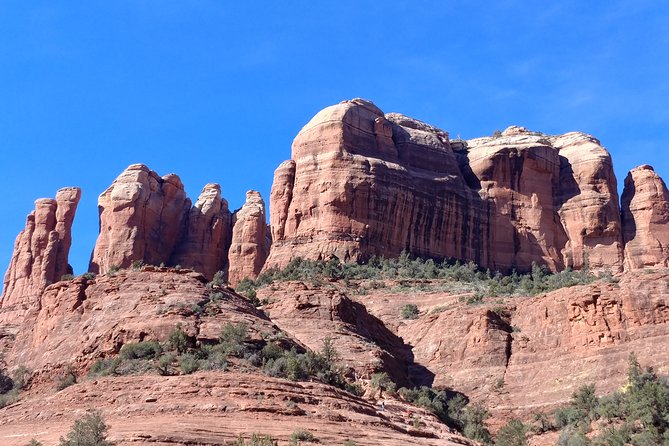 Private 2-Hour Sedona Bell Rock or Cathedral Vortex Journey & Meditation - Cathedral Rock on the East side or Creekside: same icon, different feel