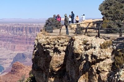 Private Custom Grand Canyon Tours - The Driver-Guide Combo: Why This Format Changes the Whole Day