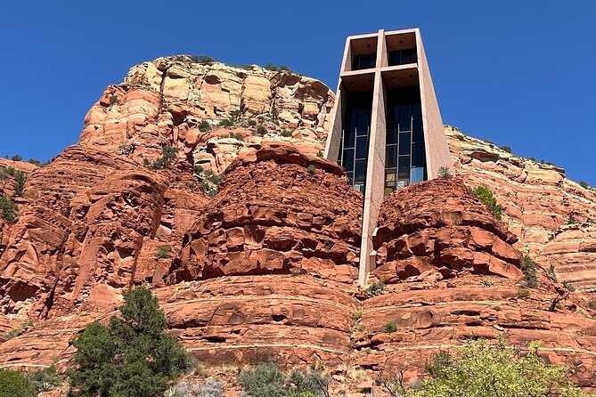Private Luxury Scenic Sedona Tour, $489 for ALL, up to 6 - Stop 3: Bell Rock and Courthouse Butte—Walk Less, See More