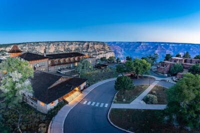 Private Tour to Grand Canyon South Rim from Sedona or Flagstaff - Entering Grand Canyon National Park with a full 3-hour window