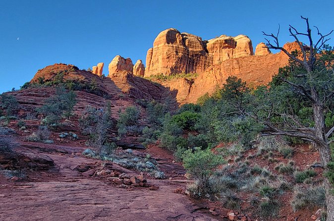 Sedona, Cathedral Rock Hiking Tour with a Private Guide - Stop 3: Templeton Trail along Cathedral Rock’s base