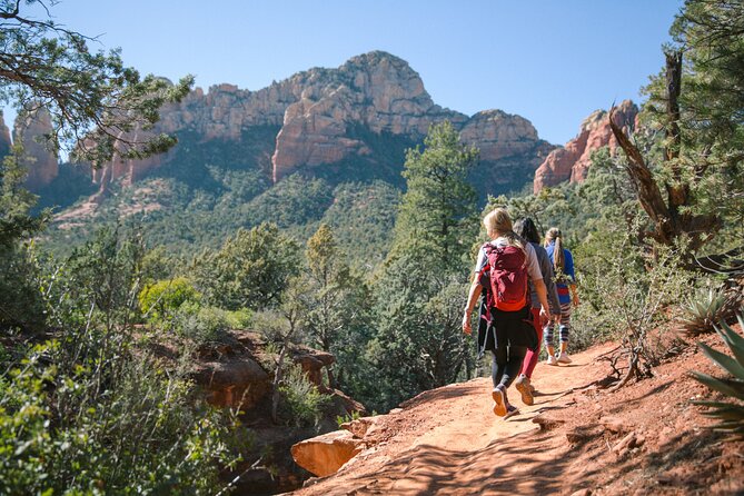 Sedona Easy Hiking Tour with a Private Guide - Stop 1: Red Rock State Park and the Oak Creek starter scene