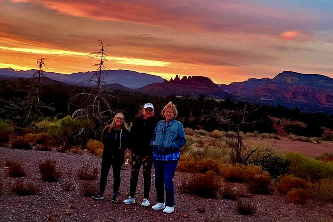 Sedona Scenic Sunset Tour - Semi Private! - Semi-private Sedona sunset: why the minivan setup is the point