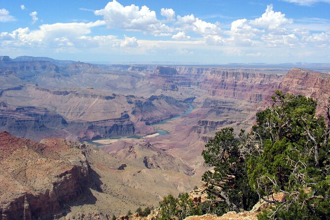Sedona to Grand Canyon Private Tour - Verkamp’s Curios and Grand Canyon Village: a real pause for food and browsing