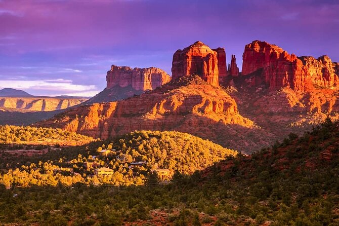 Sightseeing Highlights Tour of Sedona - Sedona Airport Scenic Overlook: where the red rocks grab you