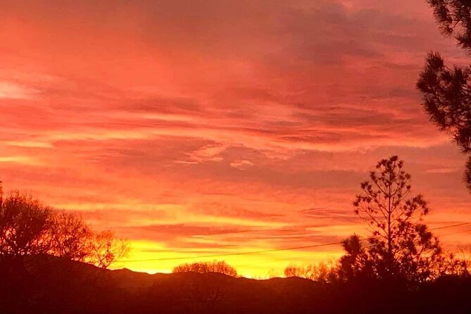 Sunrise Wildlife Safari Tour by Jeep from Sedona - Comfort on an open Jeep: what to wear for sunrise