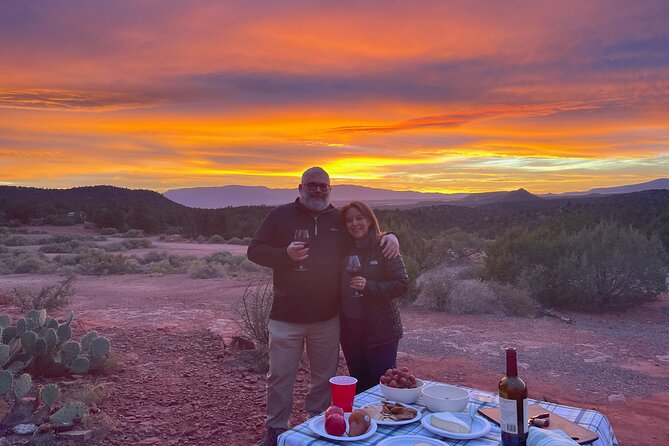 Sunset Sedona Sacred Places -gourmet picnic dinner and stargazing - Key things I’d circle before booking
