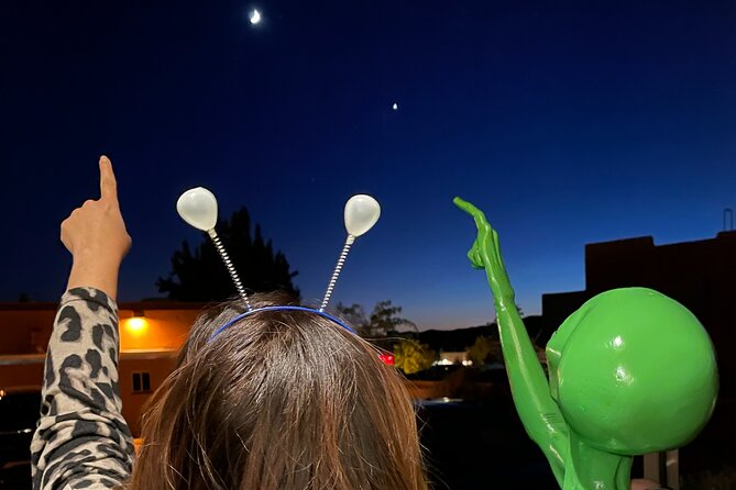 The Original Sedona UFO and Stargazing Night Tour - Small group energy: why the 6-person limit helps